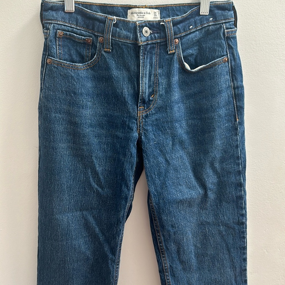 Abercrombie & Fitch Mid Rise 90s Straight Jeans